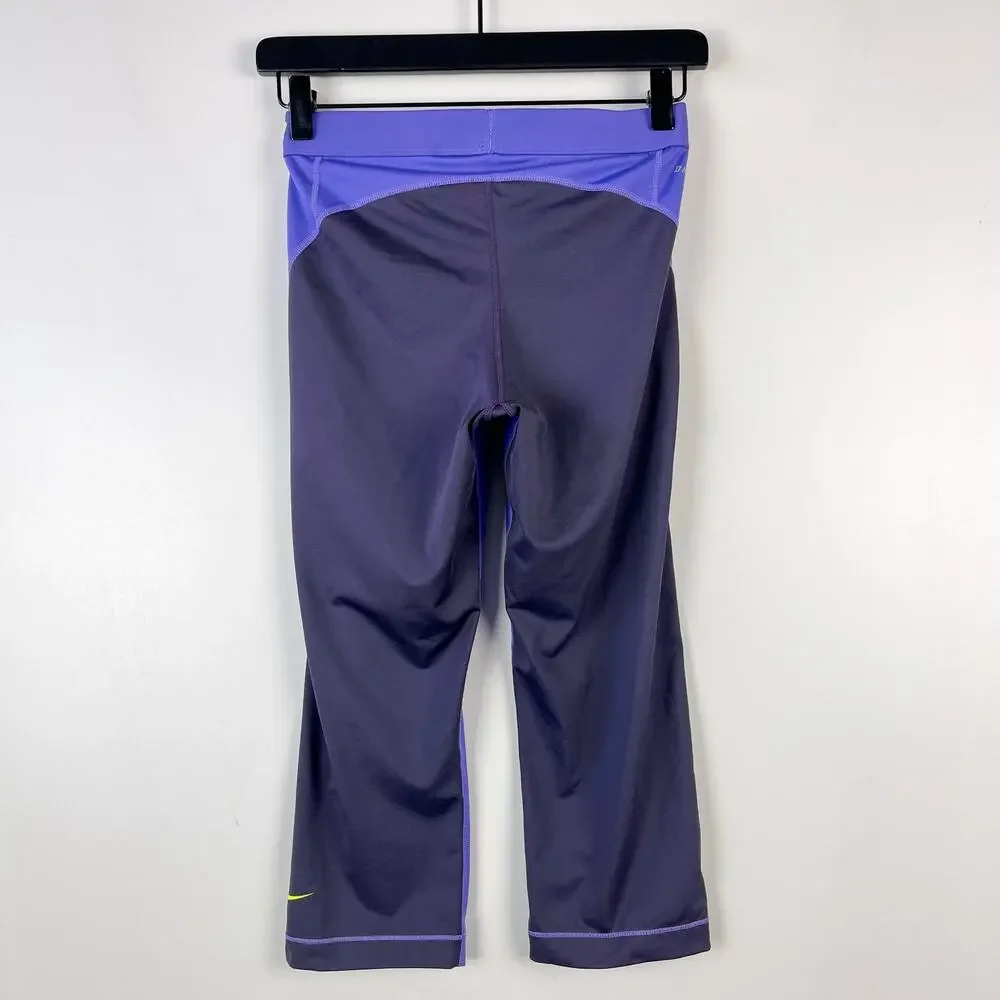 Nike lightweight stretchy